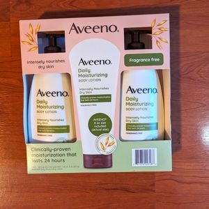 Aveeno Body Lotion 3 in a pack Gift set NWT - new in box